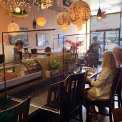 Partition on restaurant table